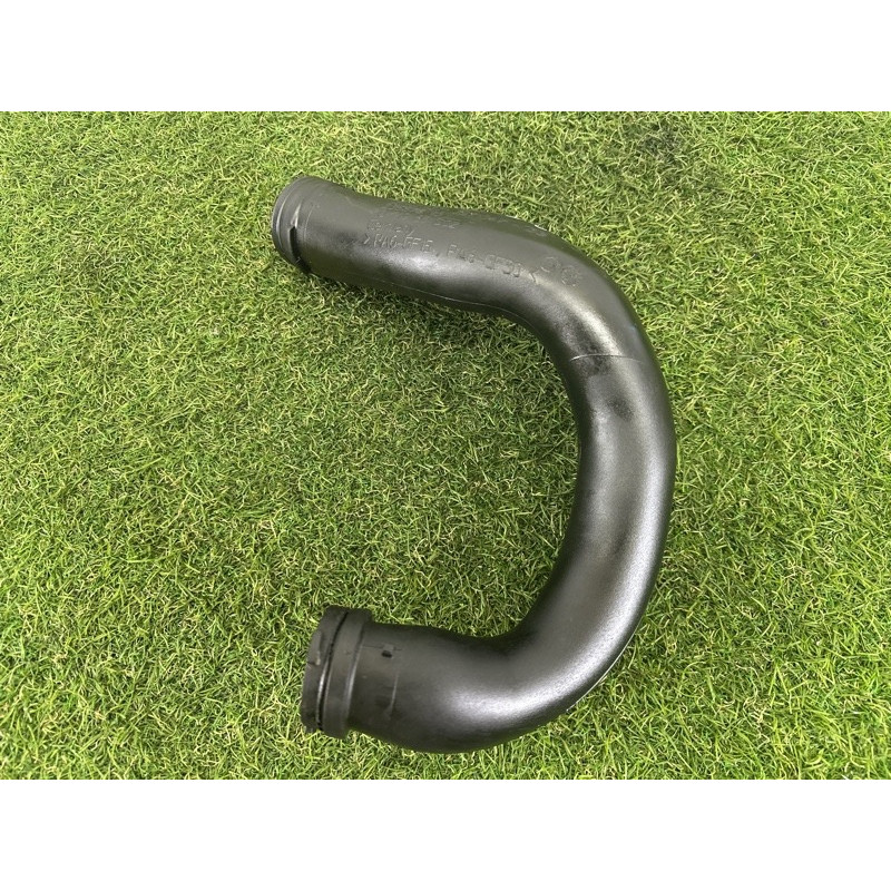 Патрубок (система охлаждения) BMW 7-series F01 2011 3.0 N54 13717571347