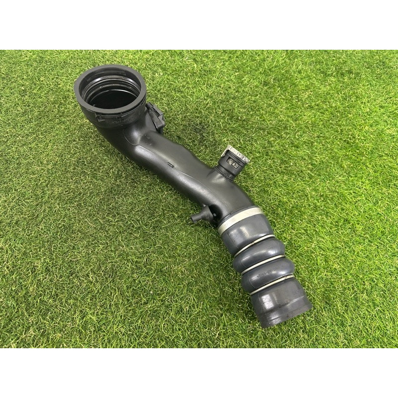 Патрубок (система охлаждения) BMW 7-series F01 2011 3.0 N54 13717594722