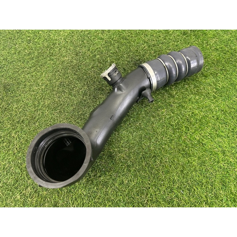 Патрубок (система охлаждения) BMW 7-series F01 2011 3.0 N54 13717594722