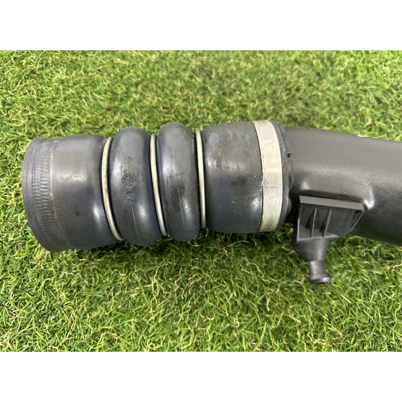 Патрубок (система охлаждения) BMW 7-series F01 2011 3.0 N54 13717594722