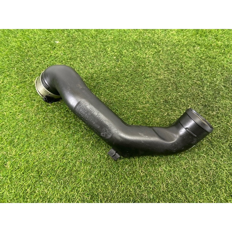 Патрубок воздушного фильтра (впускная система) BMW 7-series F01 2011 3.0 N54 13717582314