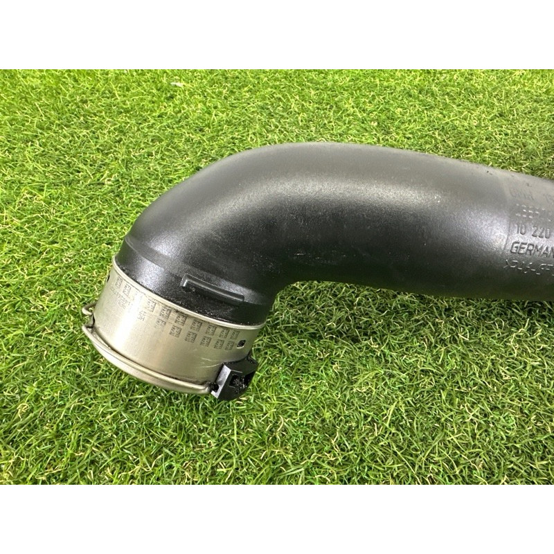 Патрубок воздушного фильтра (впускная система) BMW 7-series F01 2011 3.0 N54 13717582314