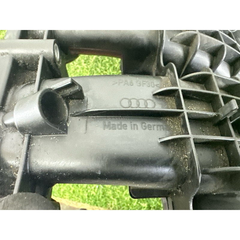 Коллектор впускной (впускная система) AUDI A3 8V 2015 1.8 CNSB 06L133201AA