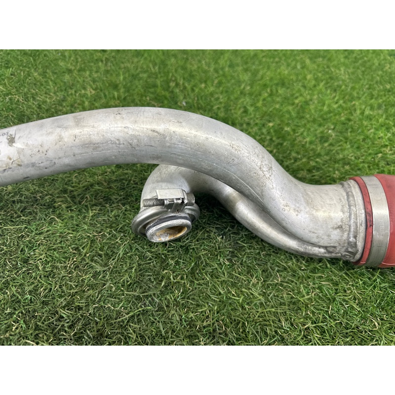 Патрубок интеркулера (двигатель и элементы) BMW 7-series F01 2011 3.0 N54 13717582313