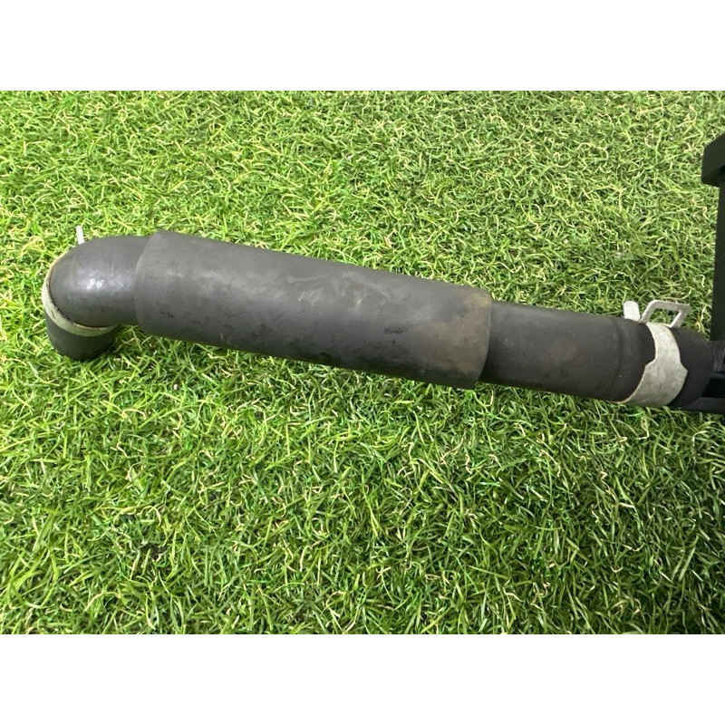 Патрубок воздушного фильтра (впускная система) Nissan Rogue T33 2021 2.5 PR25DD 165766RA0A