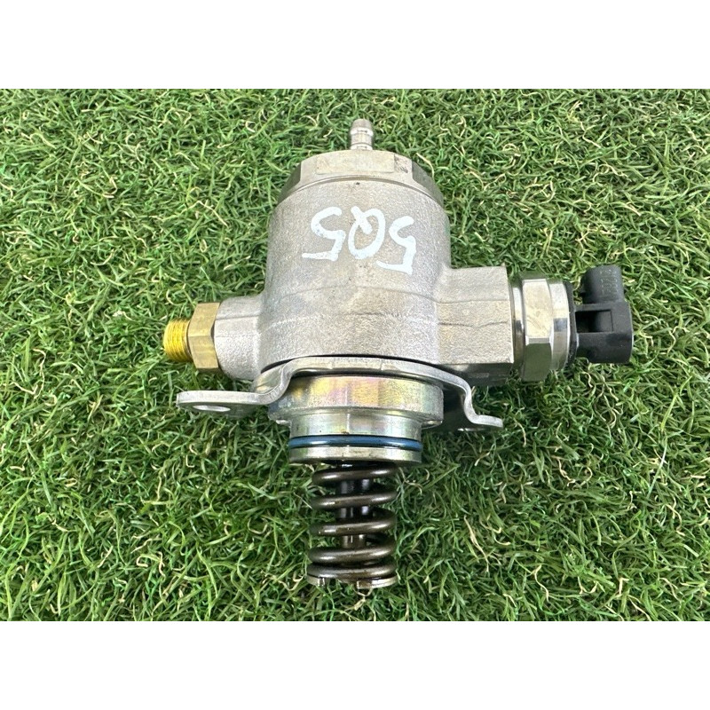 ТНВД (топливная система) AUDI Q5 8R 2012 2.0 CAEB 06J127025G