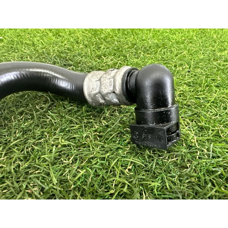 Трубка масляного радіатора (трансмісія) BMW 7-series F01 2011 3.0 N54 17227584007