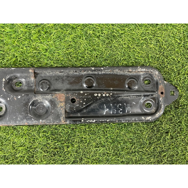 Распорка кузова (кузов и элементы) BMW 5-series F10 2011 3.0 N55B30 51617203076