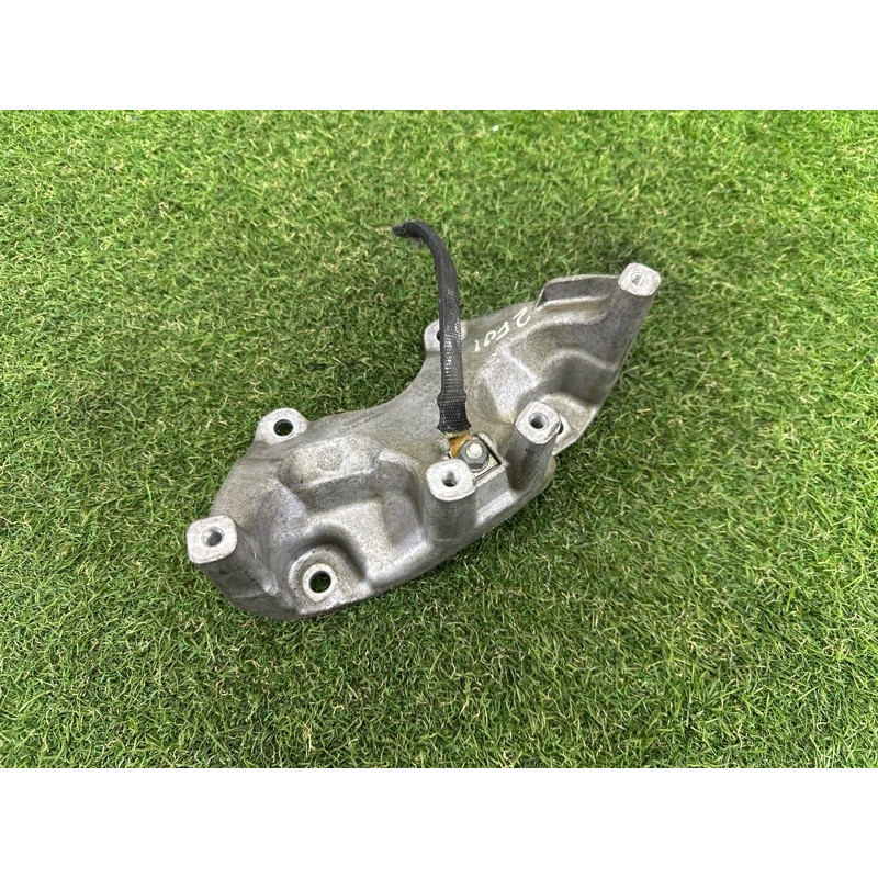 Кронштейн КПП (трансмиссия) BMW 7-series F01 2011 3.0 N54 22326777611