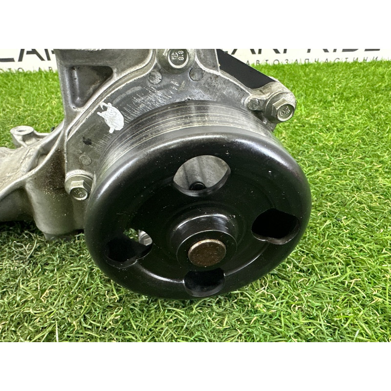 Помпа (система охлаждения) Nissan Rogue T33 2021 2.5 PR25DD 210136RA0A