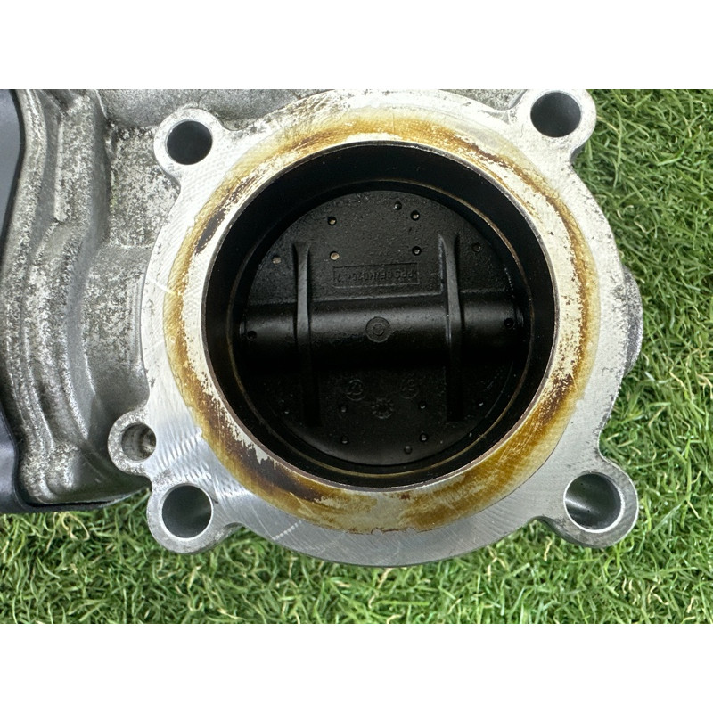 Дроссельная заслонка (электрика двигателя) AUDI A4 B8 2012 2.0 CAEB 06F133062Q