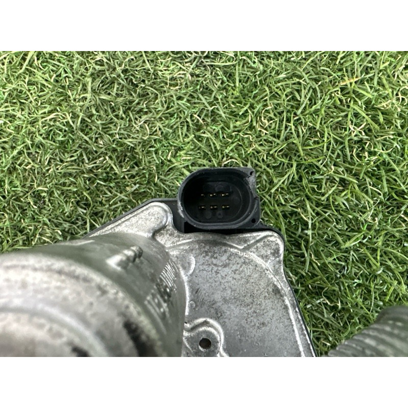 Дроссельная заслонка (электрика двигателя) AUDI A4 B8 2012 2.0 CAEB 06F133062Q