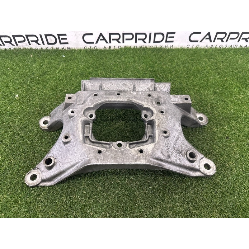 Кронштейн КПП (трансмиссия) AUDI A4 B8 2012 2.0 CAEB 8K0399263K