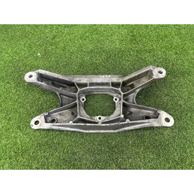 Кронштейн КПП (трансмиссия) AUDI A4 B8 2012 2.0 CAEB 8K0399263K