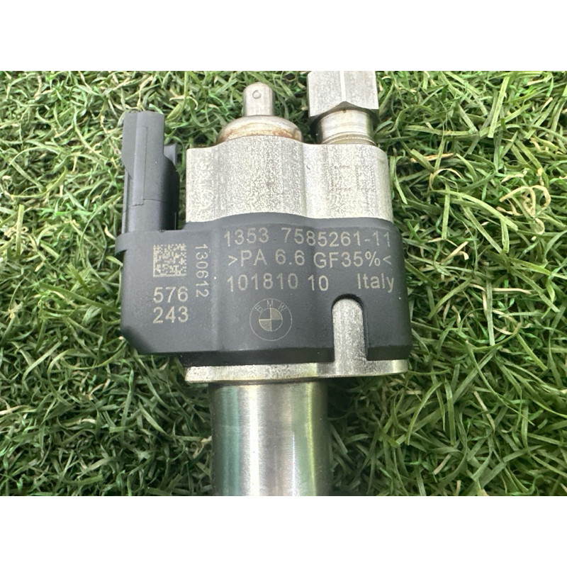 Форсунка топливная (топливная система) BMW 7-series F01 2011 3.0 N54 13538616079