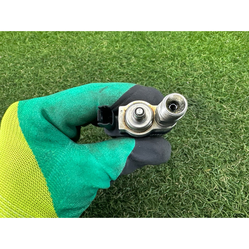 Форсунка топливная (топливная система) BMW 7-series F01 2011 3.0 N54 13538616079