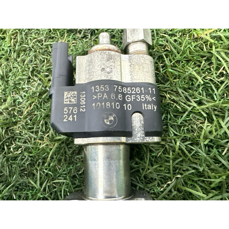 Форсунка топливная (топливная система) BMW 7-series F01 2011 3.0 N54 13538616079