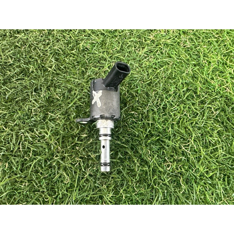 Клапан регулировки давления масла (электрика двигателя) AUDI A3 8V 2015 1.8 CNSB 06K115243M