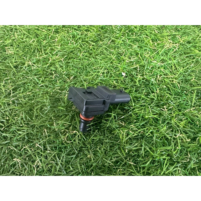 Датчик давления во впускном коллекторе (электрика двигателя) BMW X1 F48 2016 2.0 B46B20 13628637899