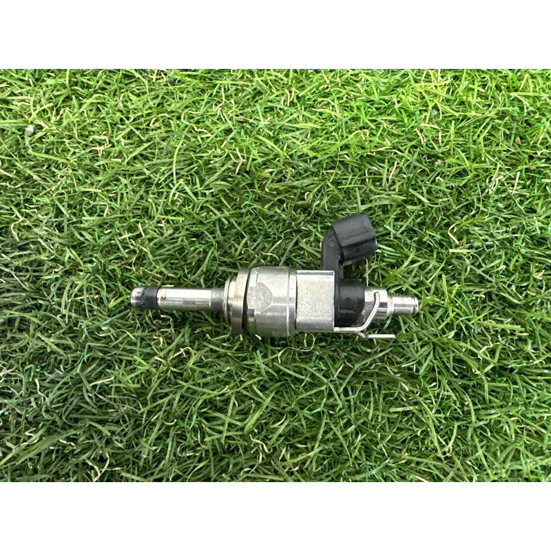 Форсунка топливная (топливная система) Nissan Rogue T33 2021 2.5 PR25DD 166006CA0B