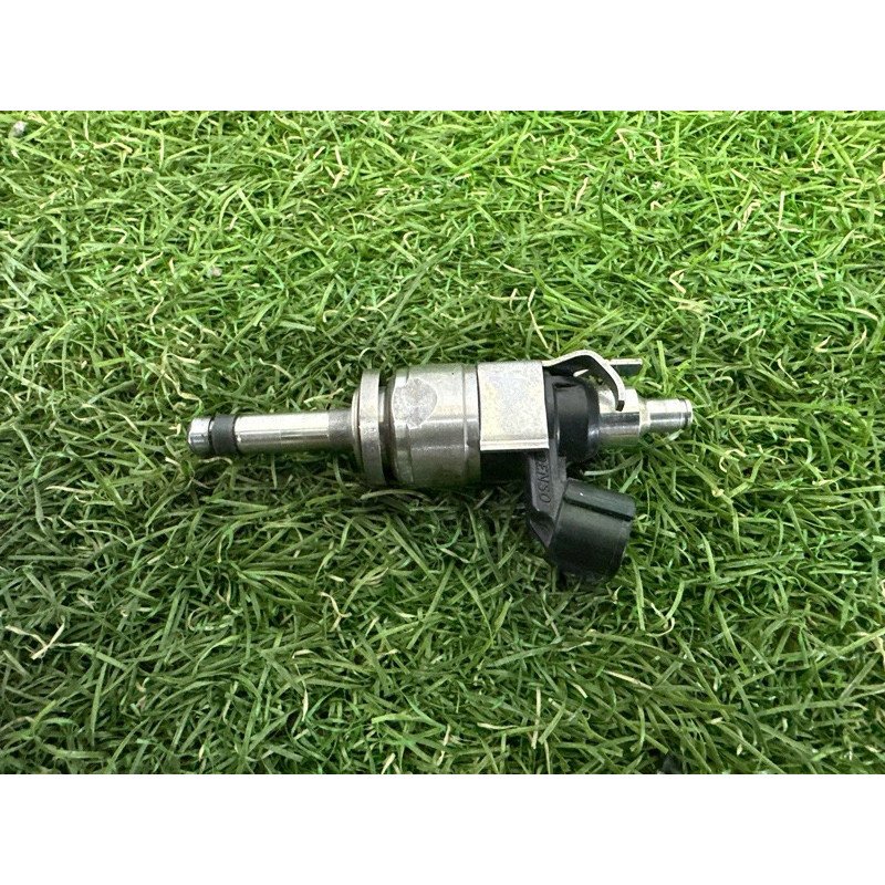 Форсунка топливная (топливная система) Nissan Rogue T33 2021 2.5 PR25DD 166006CA0B