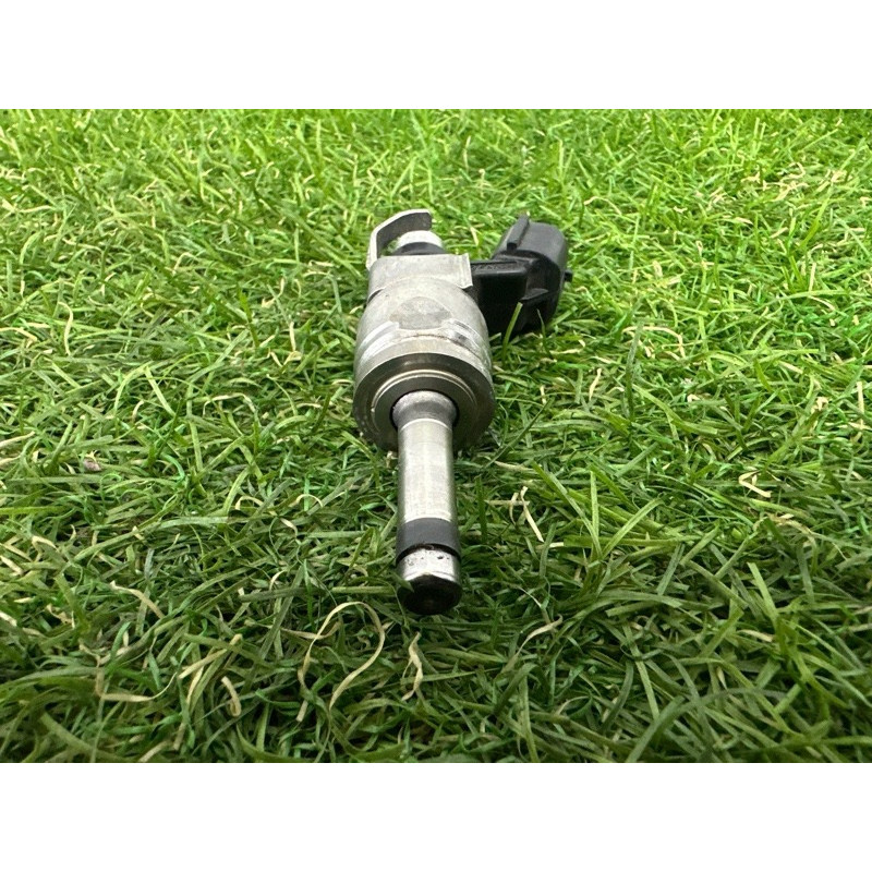 Форсунка топливная (топливная система) Nissan Rogue T33 2021 2.5 PR25DD 166006CA0B