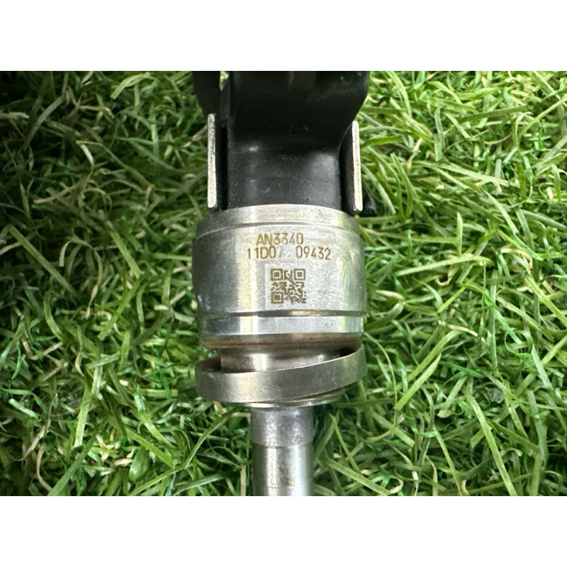 Форсунка топливная (топливная система) Nissan Rogue T33 2021 2.5 PR25DD 166006CA0B