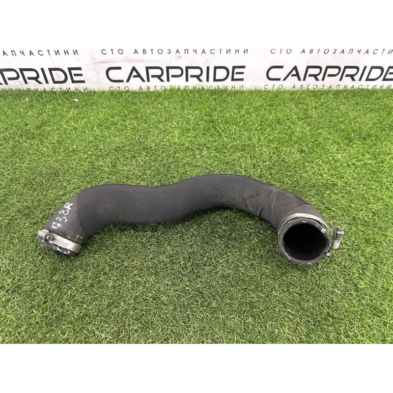 Патрубок интеркулера (двигатель и элементы) AUDI Q5 8R 2012 2.0 CAEB 8R0145738R