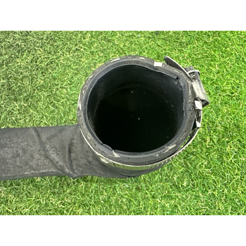 Патрубок интеркулера (двигатель и элементы) AUDI Q5 8R 2012 2.0 CAEB 8R0145738R