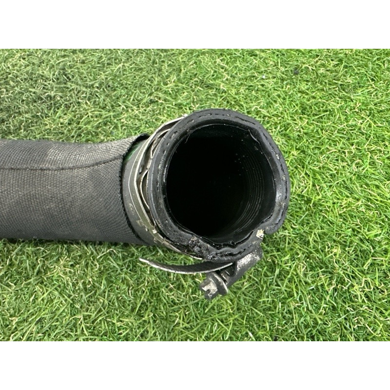 Патрубок интеркулера (двигатель и элементы) AUDI Q5 8R 2012 2.0 CAEB 8R0145738R