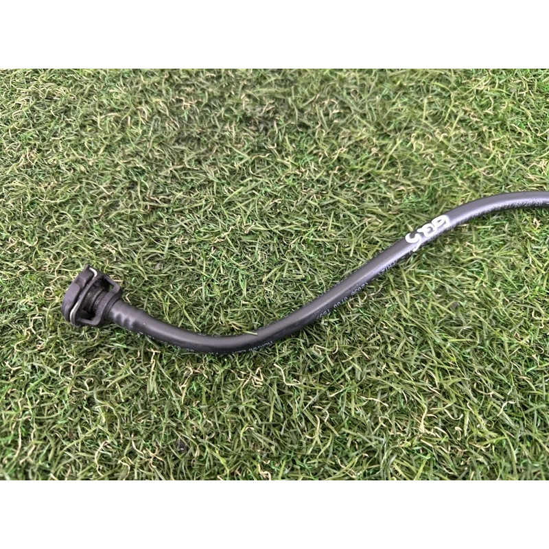 Трубка системы охлаждения (система охлаждения) AUDI Q5 8R 2012 2.0 CAEB 8K0121081AB