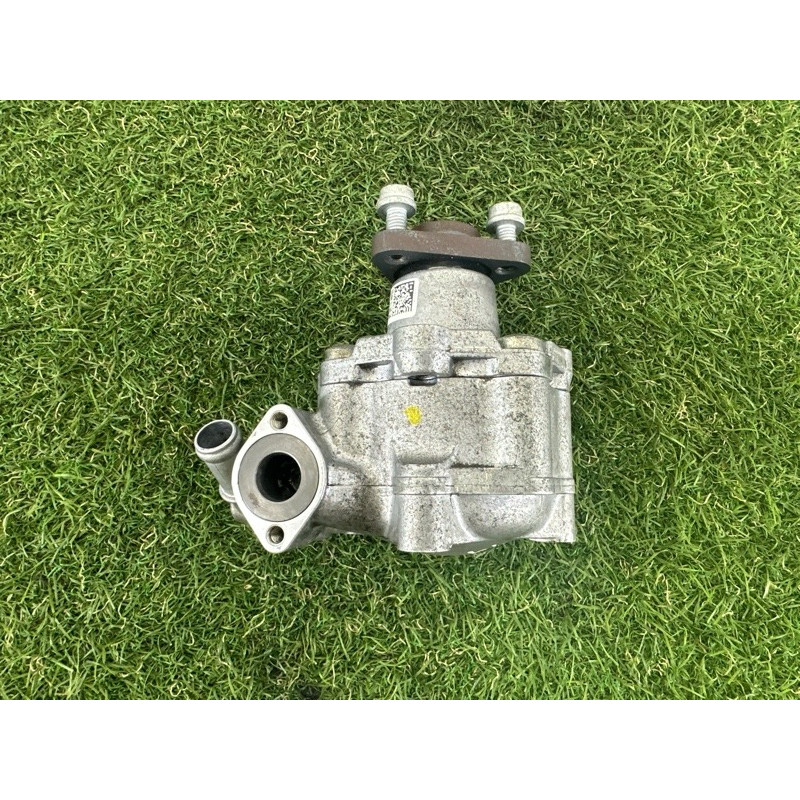 Насос гидроусилителя руля (рулевое управление) Volkswagen Touareg NF 2015 3.6 CGRA 7P6422154B