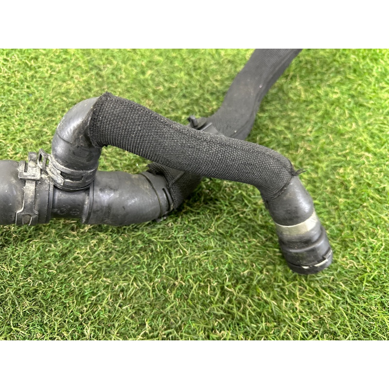 Патрубок (система охлаждения) AUDI Q5 8R 2012 2.0 CAEB 8R0121055D