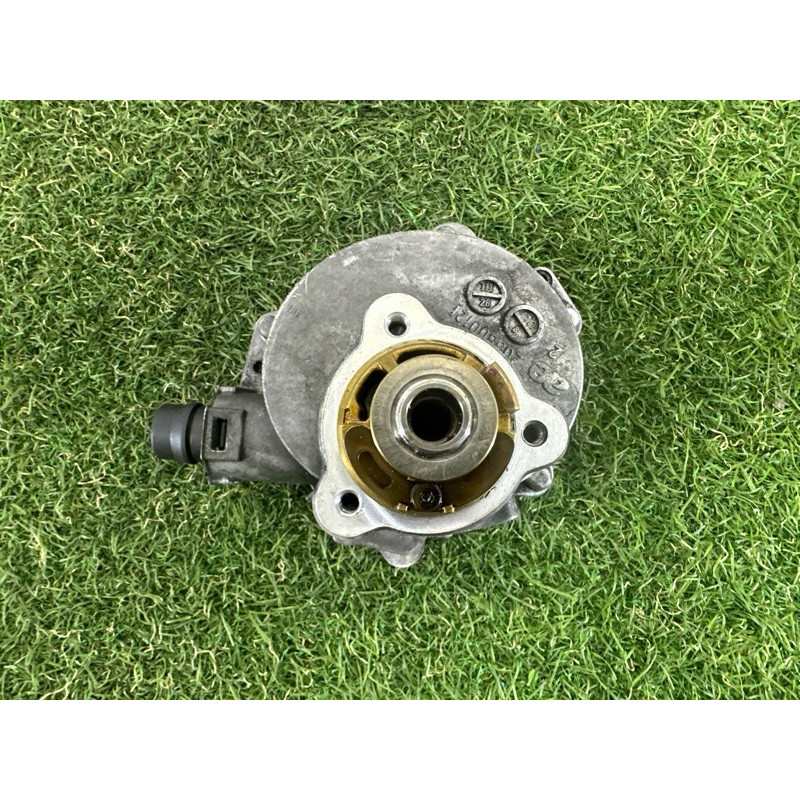 Вакуумный насос (тормозная система) BMW X5 E70 2011 3.0 N55B30 11667619350