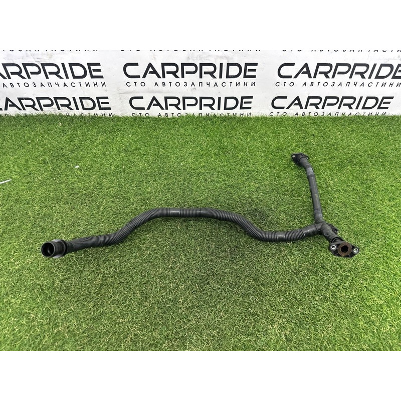 Трубка вентиляции (двигатель и элементы) AUDI A7 4G 2012 3.0 CGXB 06E131143AK