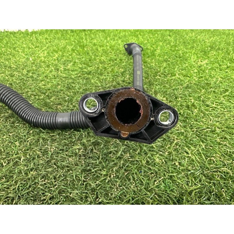 Трубка вентиляции (двигатель и элементы) AUDI A7 4G 2012 3.0 CGXB 06E131143AK