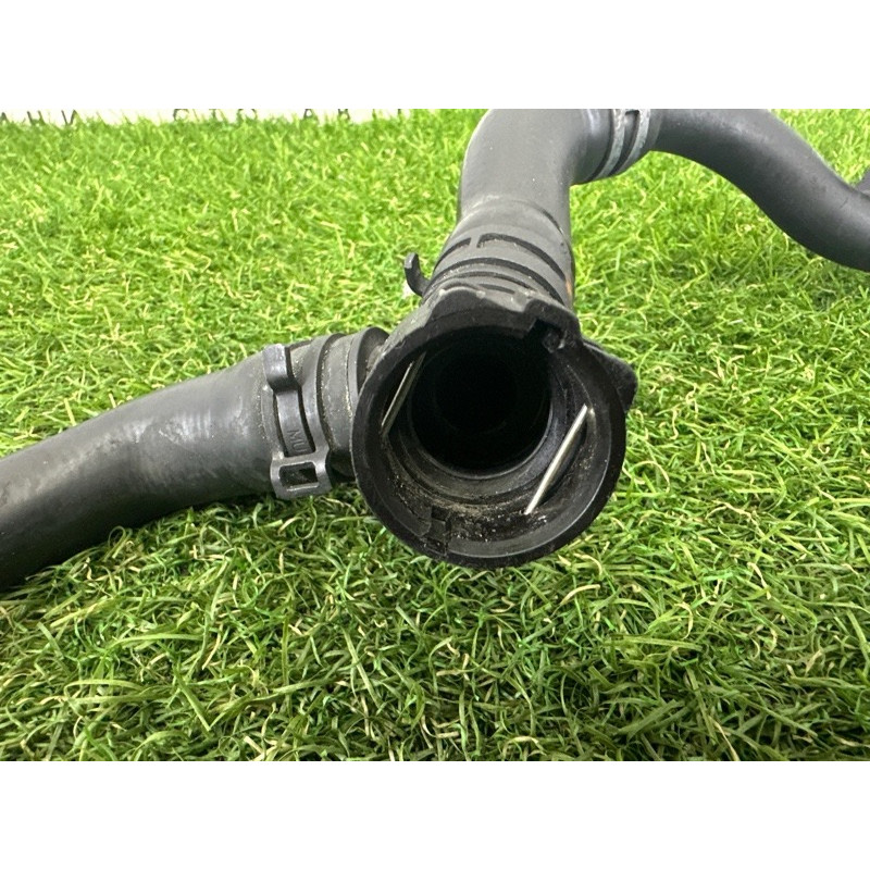 Трубка системы охлаждения (система охлаждения) AUDI A3 8V 2015 1.8 CNSB 5Q0122058C