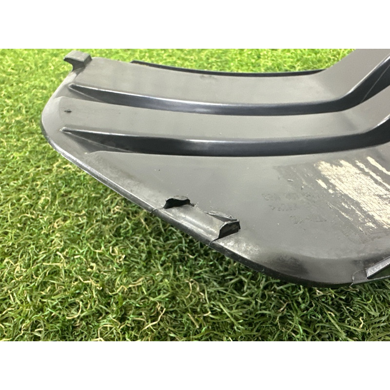 Накладка противотуманной фары (кузов и элементы) AUDI Q5 8R 2012 2.0 CAEB 8R0807682A01C