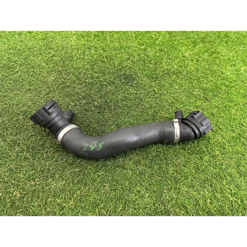 Патрубок (система охлаждения) BMW X5 E70 2013-2015 3.0 17127576358