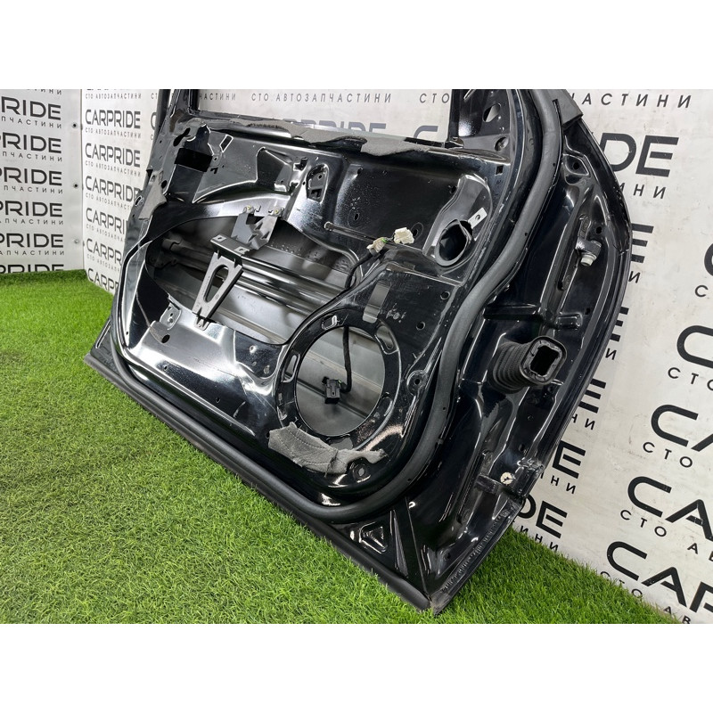 Дверь голая (наружные элементы кузова) Mercedes-Benz E-class W211 2006 3.2 M112.946 A2117201305