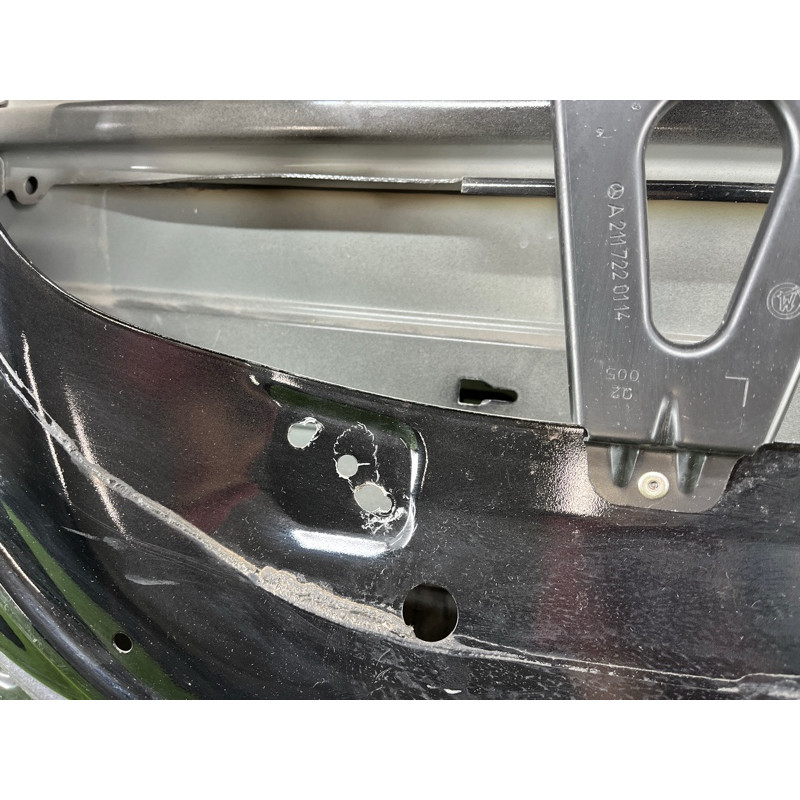 Дверь голая (наружные элементы кузова) Mercedes-Benz E-class W211 2006 3.2 M112.946 A2117201305