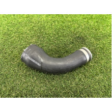 Патрубок интеркулера