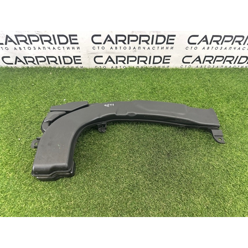 Патрубок воздушного фильтра (впускная система) Nissan Rogue T33 2021 2.5 PR25DD 165546RA0A