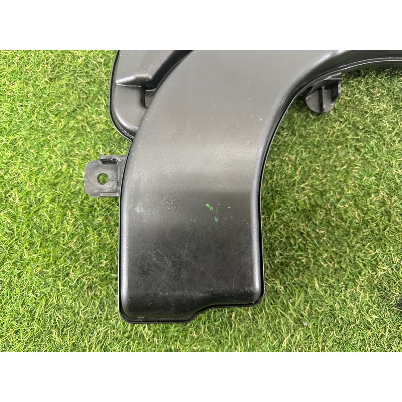 Патрубок воздушного фильтра (впускная система) Nissan Rogue T33 2021 2.5 PR25DD 165546RA0A