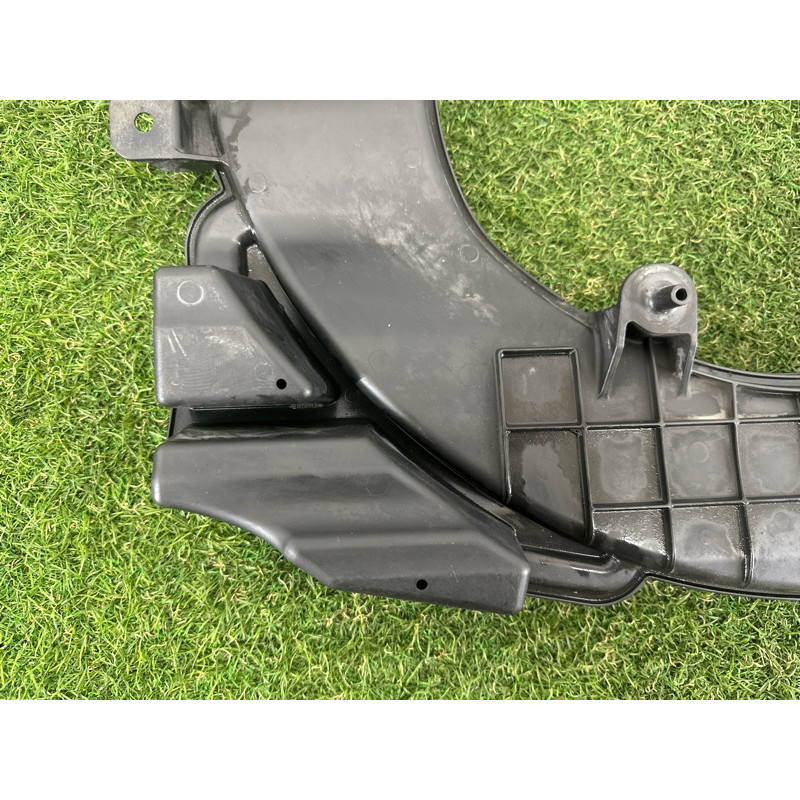 Патрубок воздушного фильтра (впускная система) Nissan Rogue T33 2021 2.5 PR25DD 165546RA0A