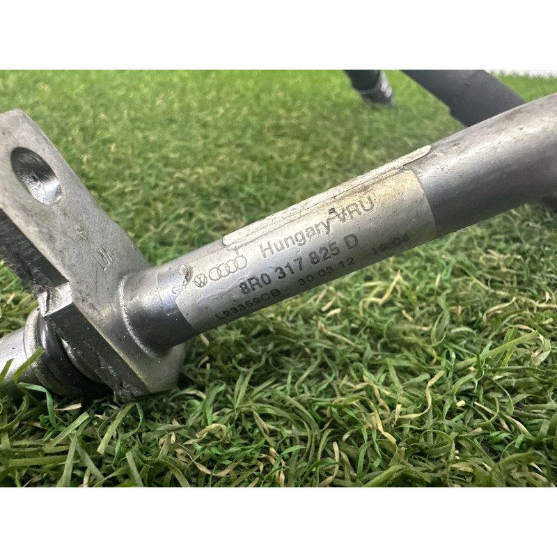 Трубка охлаждения инвертора (двигатель и элементы) AUDI Q5 8R 2012 2.0 CAEB 8R0317825D