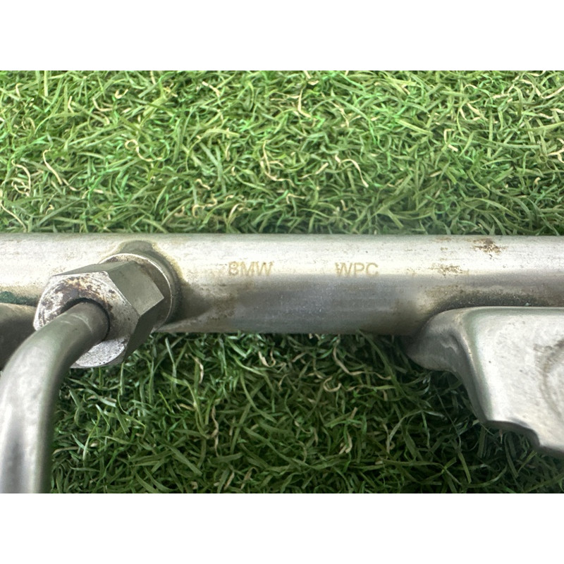 Топливная рампа (топливная система) BMW X5 E70 2013-2015 3.0 13537547600