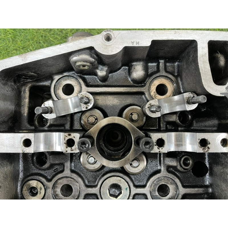 Головка блока цилиндров (двигатель и элементы) Subaru Forester SH 2008 2.0 11039AC050