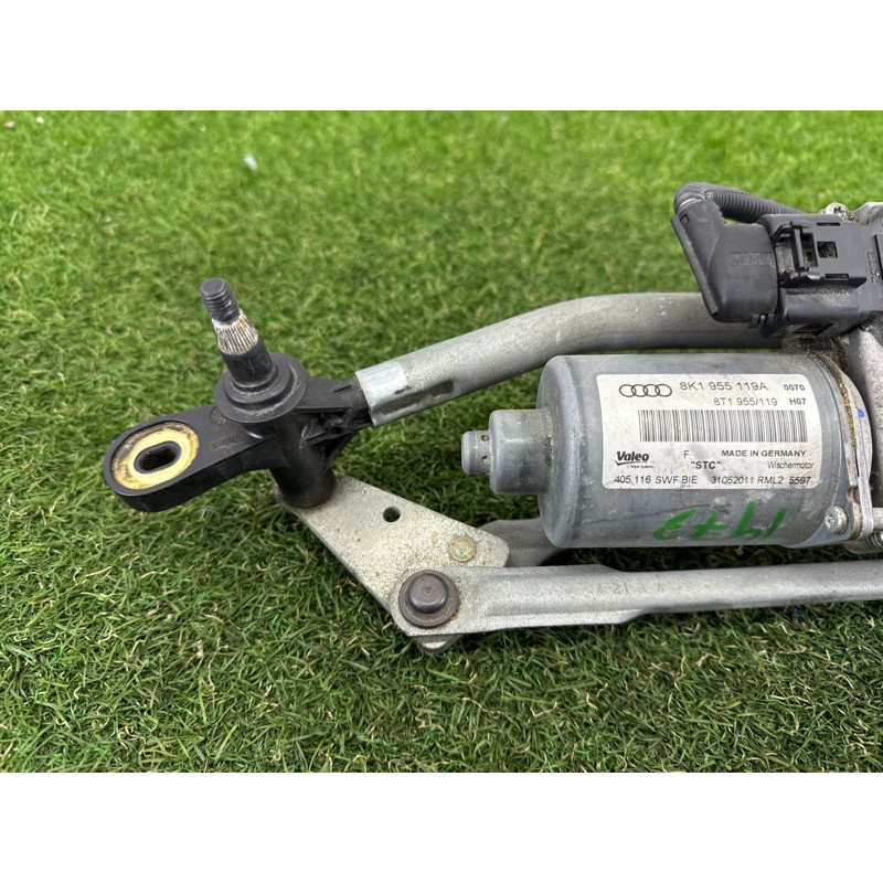 Трапеция дворников (кузов и элементы) AUDI A4 B8 2012 2.0 CAEB 8K1955023C