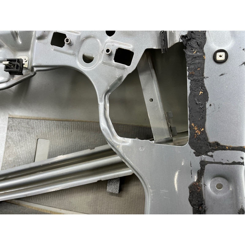 Дверь голая (наружные элементы кузова) BMW 5-series E60 M54b30 41517202339